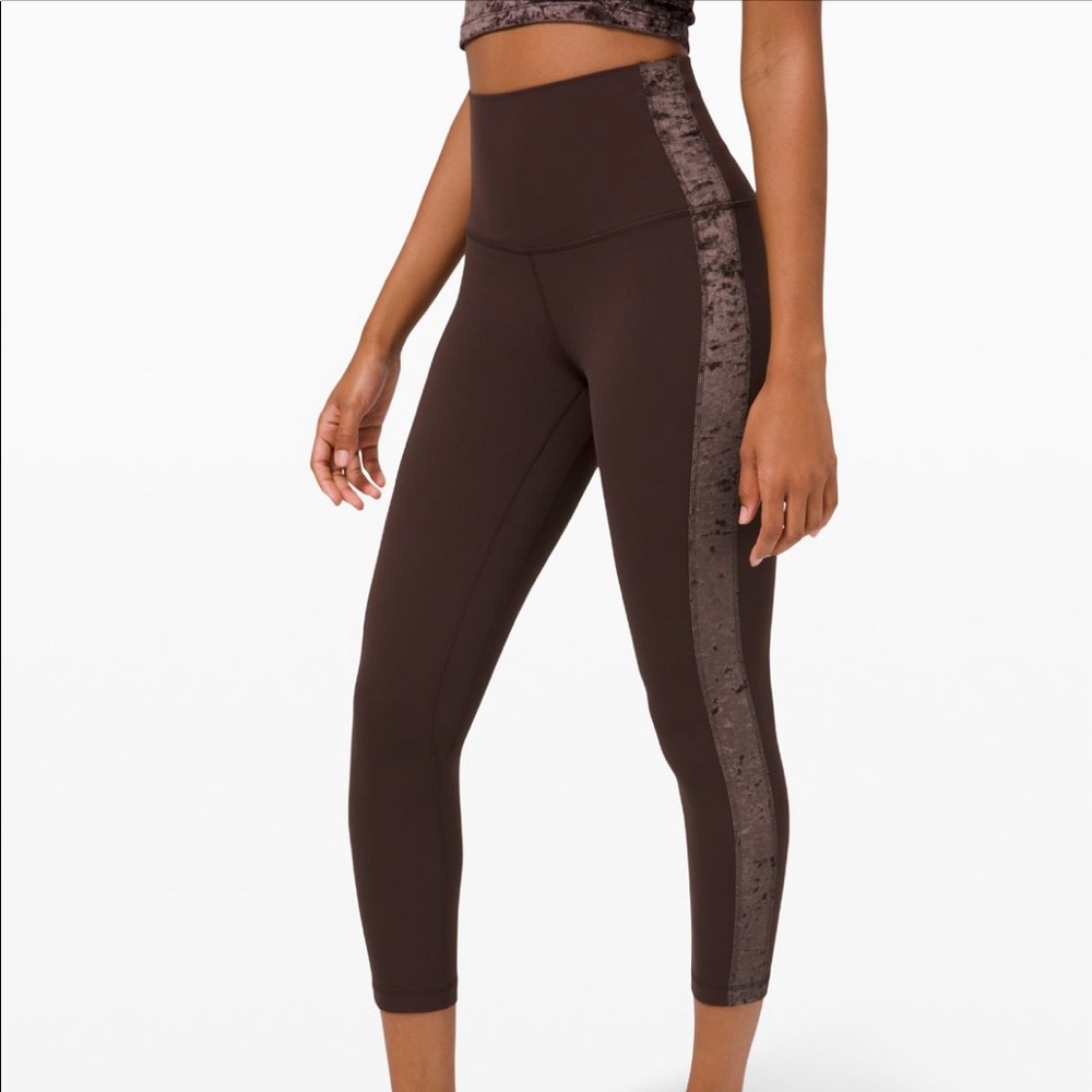 Align Super High Rise 23” Crop Size 4